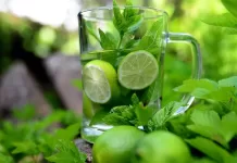 Benefits of Detox Water - How to Make it