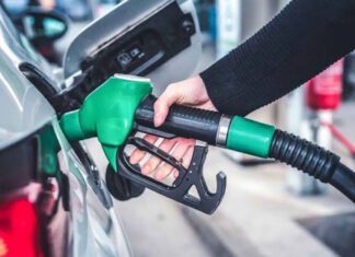 Major Reduction Expected in Petrol and Diesel Prices in Pakistan