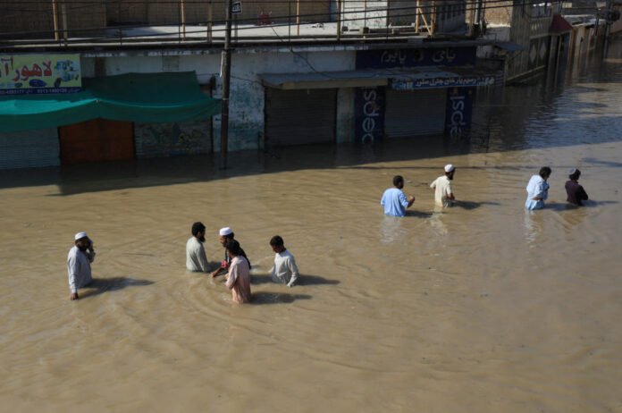 Pakistan monsoon flood warning