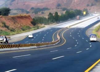 Driving on Pakistan’s Motorways Will Soon Be Barrier-Free