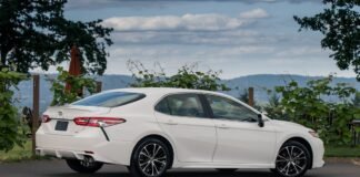 Punjab Sets Deadline to Seize Vehicles Without Green Stickers