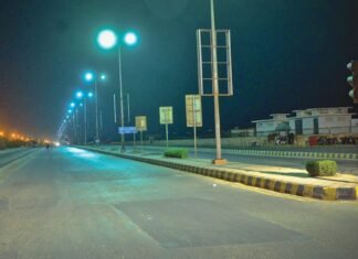 Four Major Karachi Roads to be Upgraded for Rs. 4.2 Billion