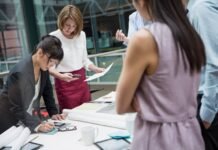 A Business Degree Provides Opportunity Career Options, Salaries & Work-Life Balance in the U.S. A Business Degree Provides Opportunity Career Options, Salaries, Opportunities