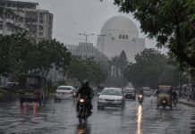 Karachi to Receive Rain for Three Days: PMD